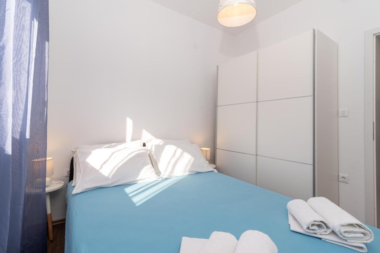 Apartments Bruna Трогир Экстерьер фото